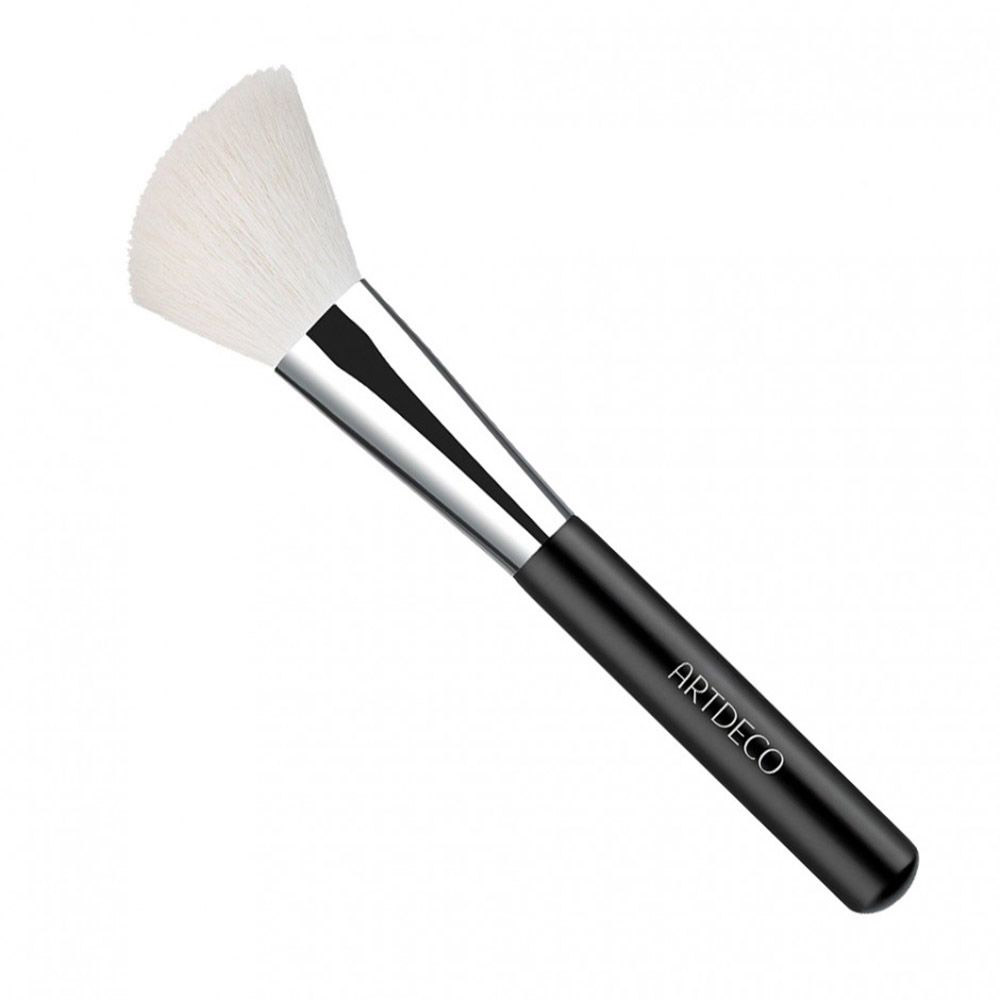 Кисть для румян. АРТДЕКО кисть для румян. Кисть для румян Artdeco Blusher Brush. Кисть Artdeco для румян компактная. Make up Brush Premium quality 